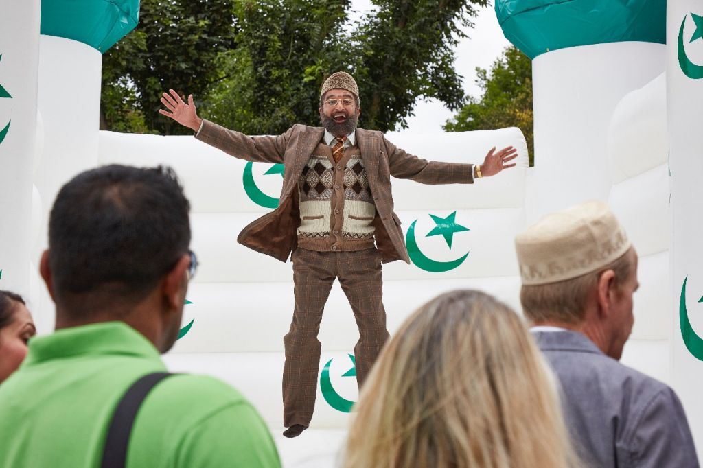 Citizen Khan - Bouncy Castle