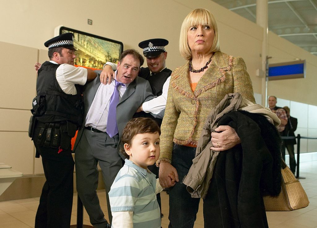 Terry tries to stop Jean leaving the country with TJ 