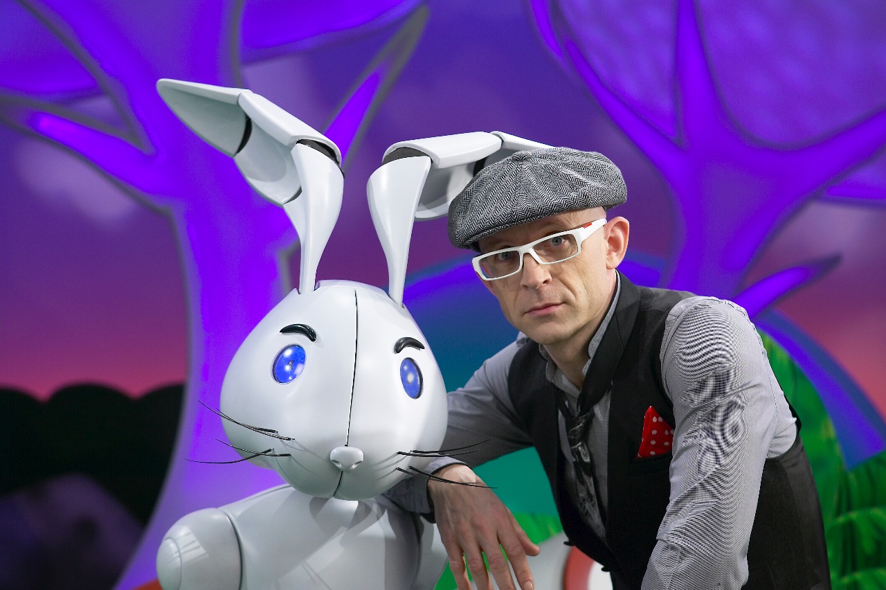 BBC Don't Scare The Hare - Jason Bradbury